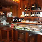 Karol Hotel 3*