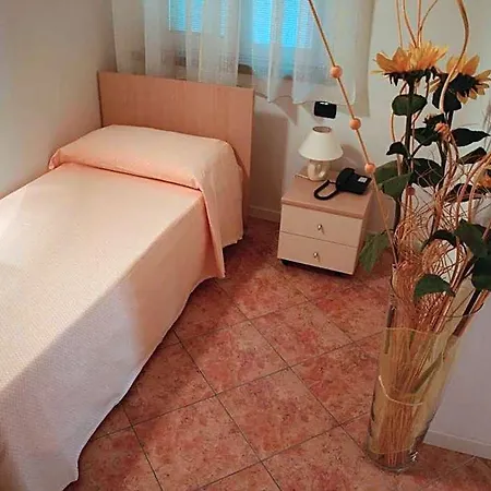Karol 3* Monza