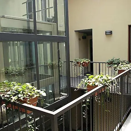 Hotel Karol 3*