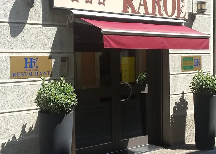 Karol מלון מונצה