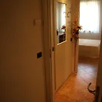 卡罗尔酒店 酒店